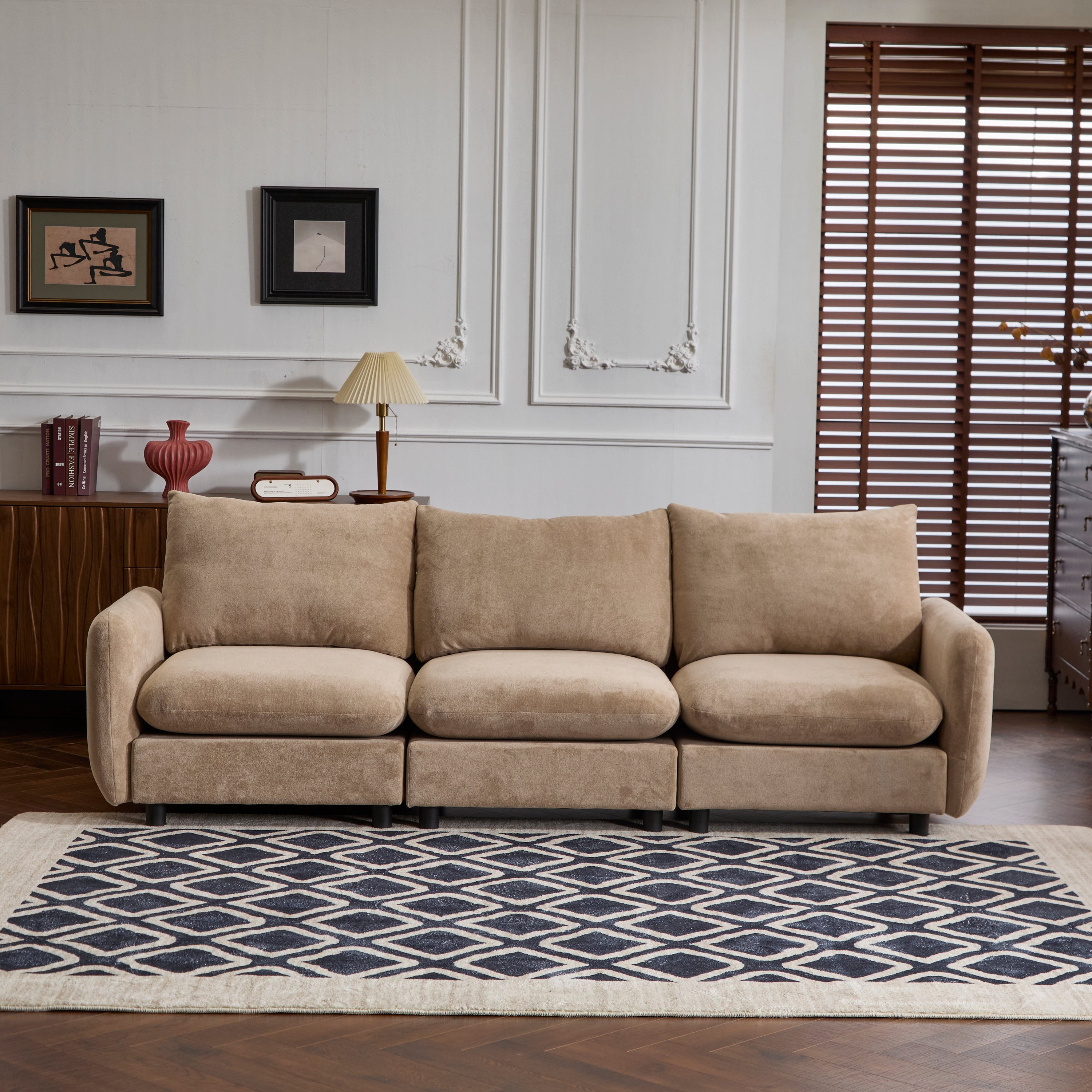 Selected Variant Image