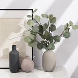 Load image into Gallery viewer, Minimalist rural vase - MinimalVue