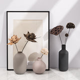 Load image into Gallery viewer, Minimalist rural vase - MinimalVue